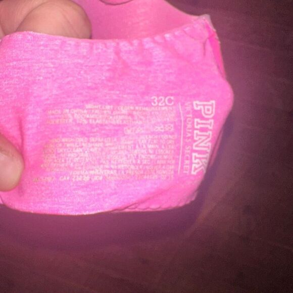 Victoria’s Secret hot pink lingerie light lift 32C bra - Picture 3 of 3